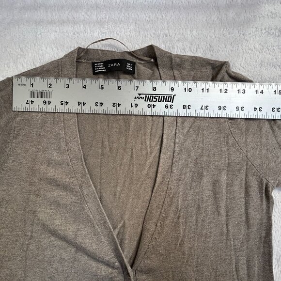 Zara Women Long Taupe Button-Down V-Neck Cardigan Sweater Medium Pockets Casual - Picture 4 of 6